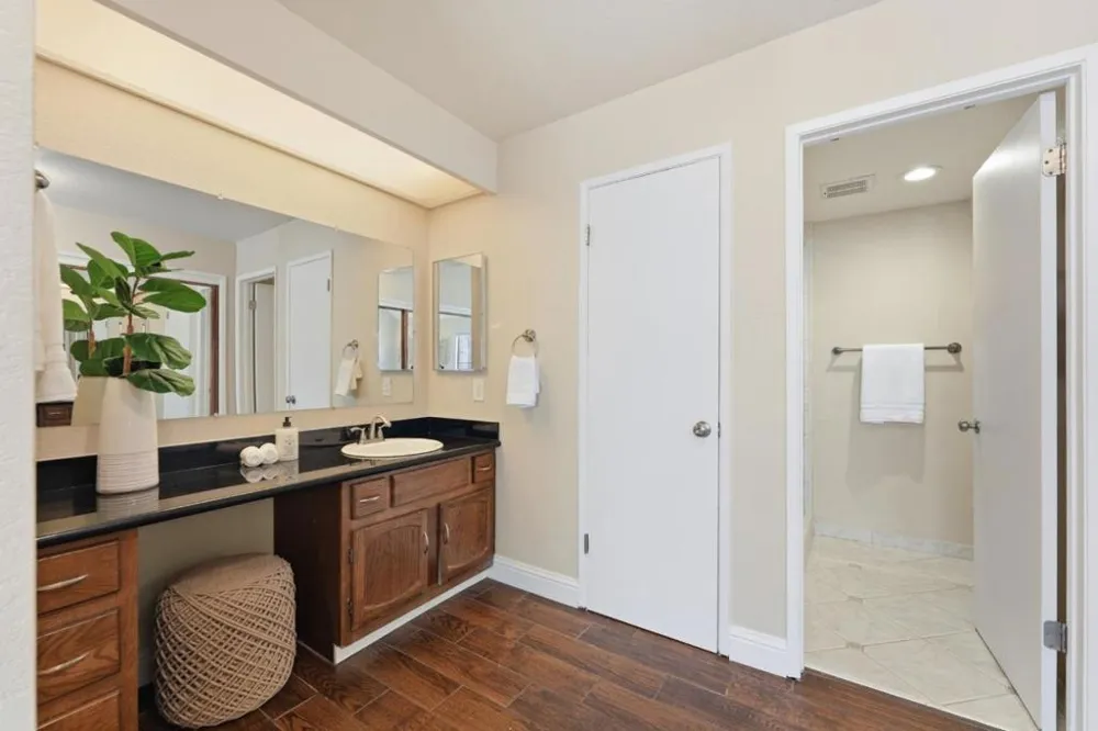 1166 Capri Drive Campbell, CA 95008
