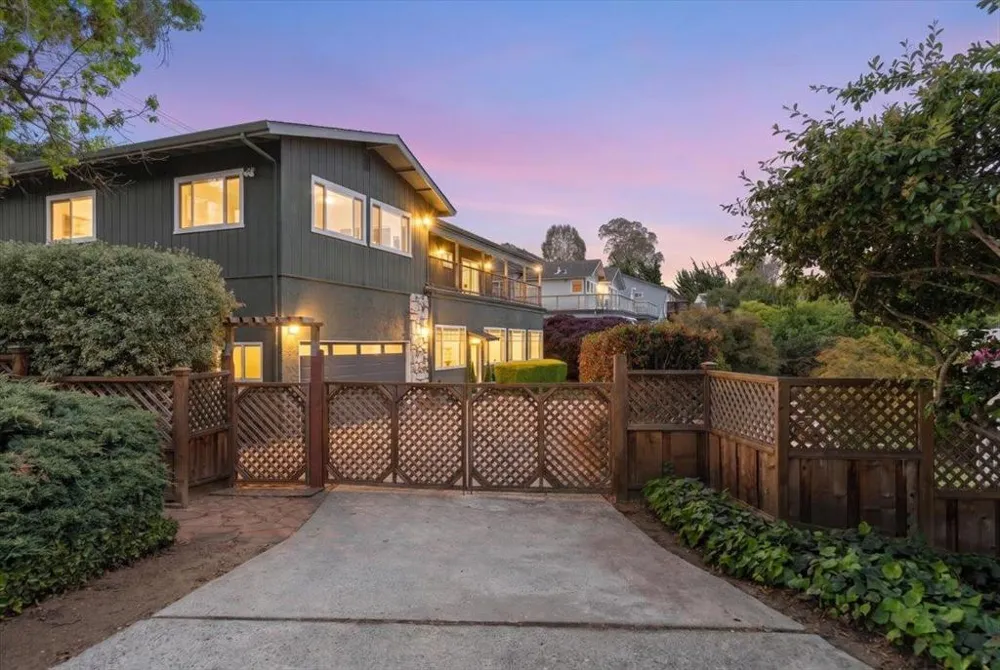 714 Clubhouse Drive Aptos, CA 95003