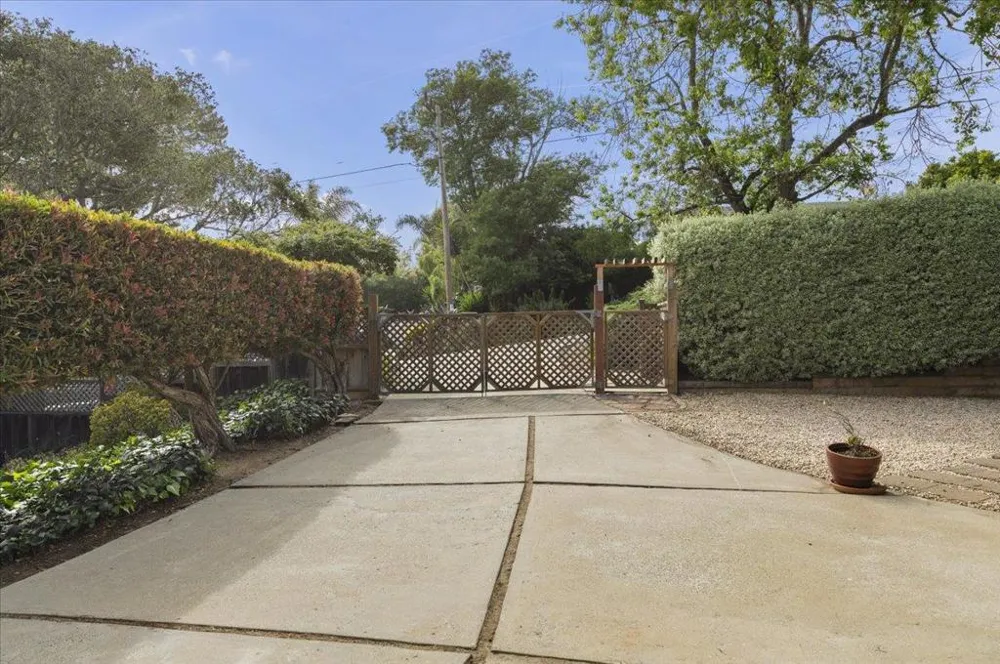 714 Clubhouse Drive Aptos, CA 95003