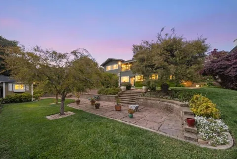 714 Clubhouse Drive