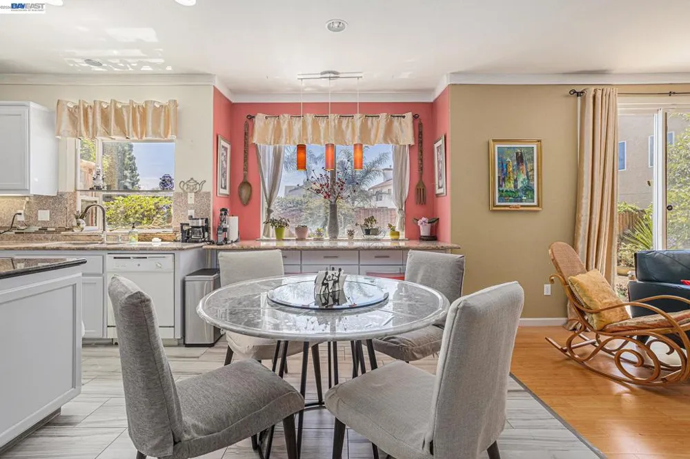 3614 Skypark Pl Richmond, CA 94806