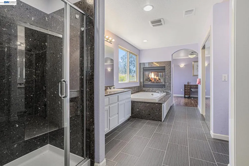 3614 Skypark Pl Richmond, CA 94806