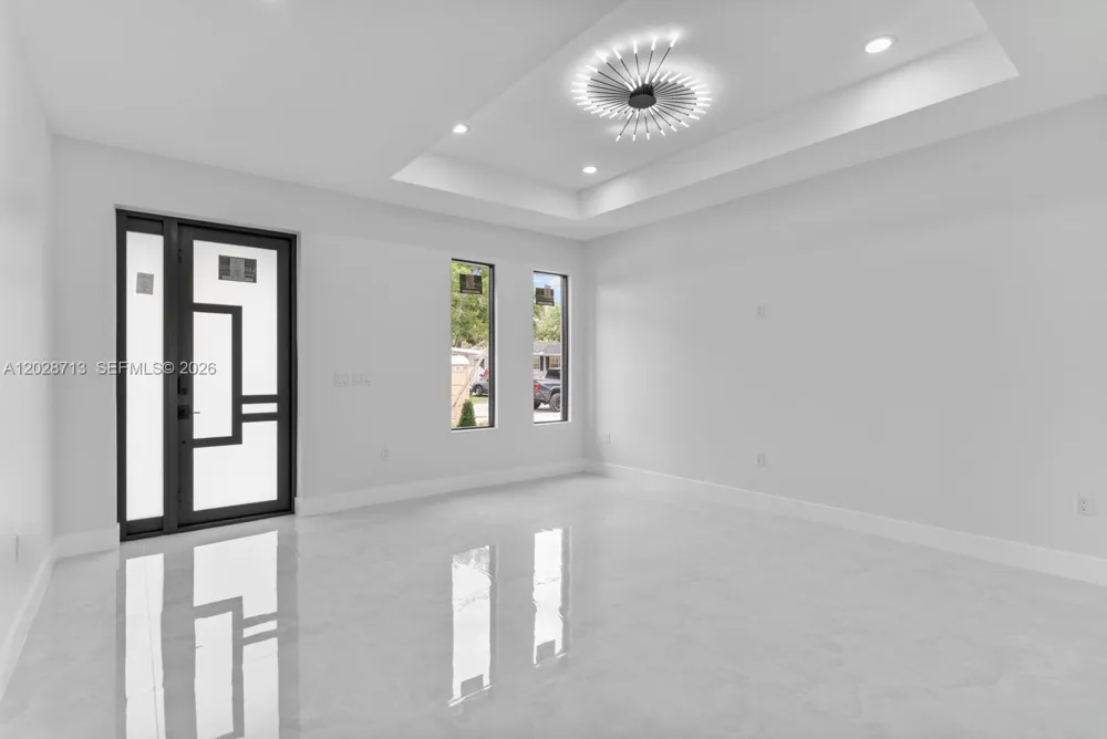 8210 Elmer St, Tampa, FL 33604