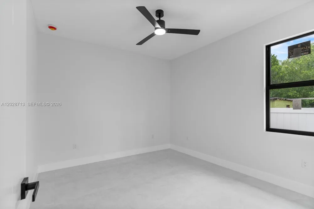 8210 Elmer St, Tampa, FL 33604