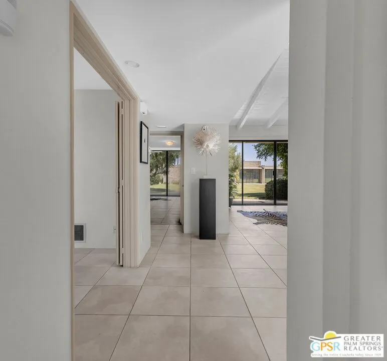858 Calle De Mimosas Palm Springs, CA 92262