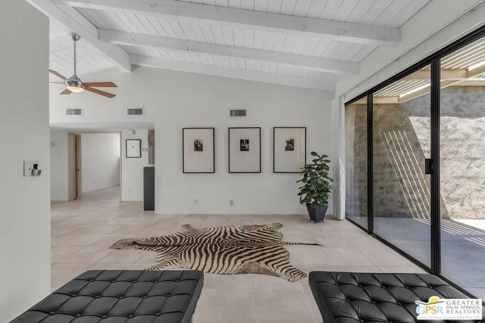 858 Calle De Mimosas Palm Springs, CA 92262