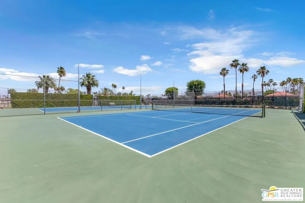 858 Calle De Mimosas Palm Springs, CA 92262