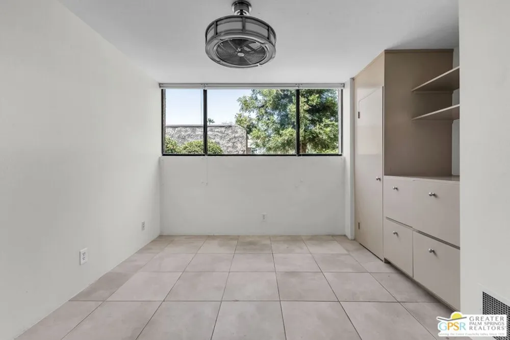 858 Calle De Mimosas Palm Springs, CA 92262
