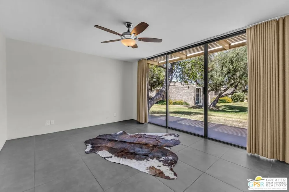 858 Calle De Mimosas Palm Springs, CA 92262
