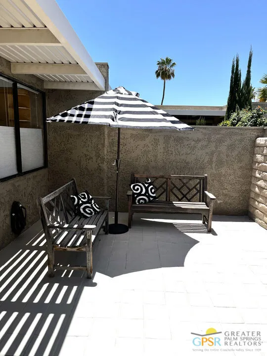 858 Calle De Mimosas Palm Springs, CA 92262