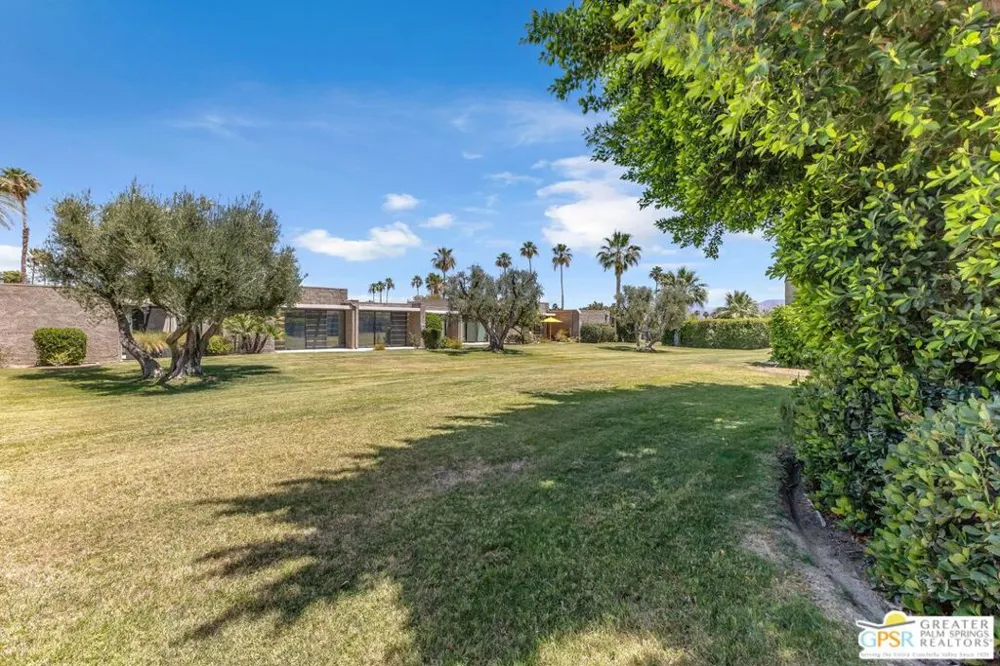 858 Calle De Mimosas Palm Springs, CA 92262