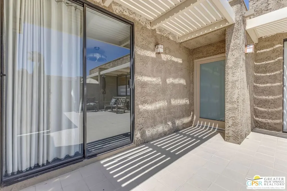 858 Calle De Mimosas Palm Springs, CA 92262