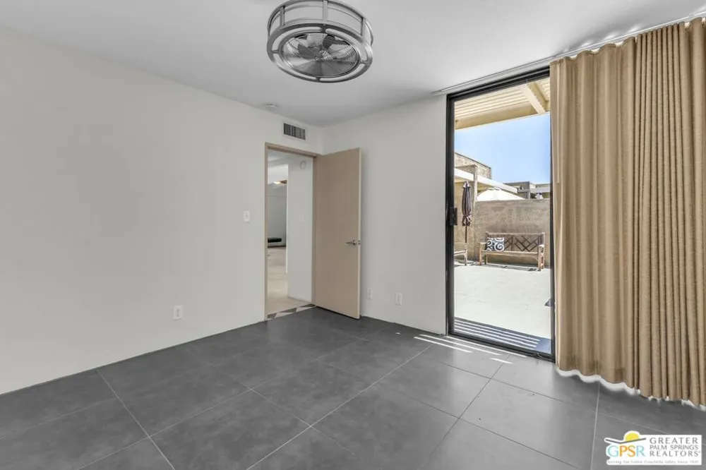 858 Calle De Mimosas Palm Springs, CA 92262