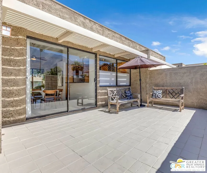 858 Calle De Mimosas Palm Springs, CA 92262