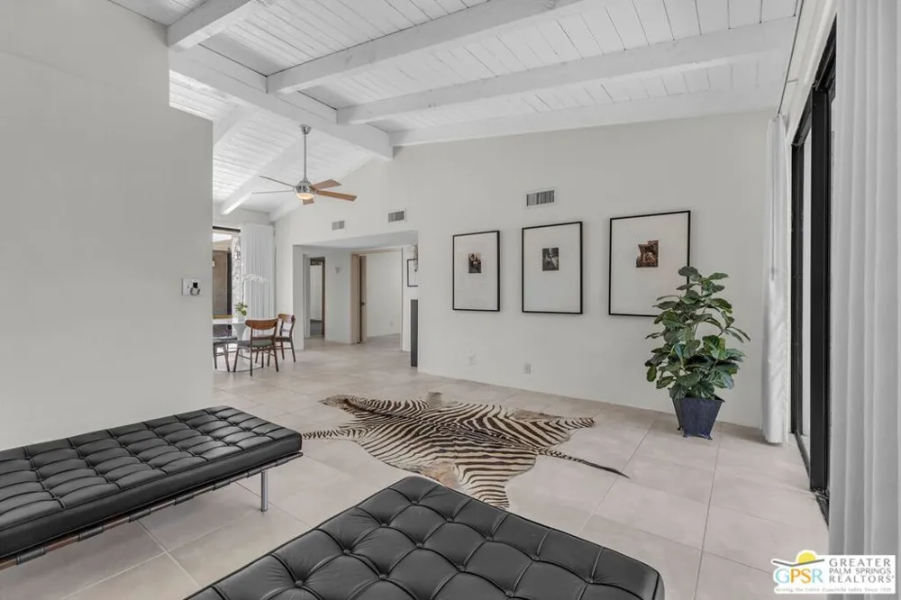 858 Calle De Mimosas Palm Springs, CA 92262