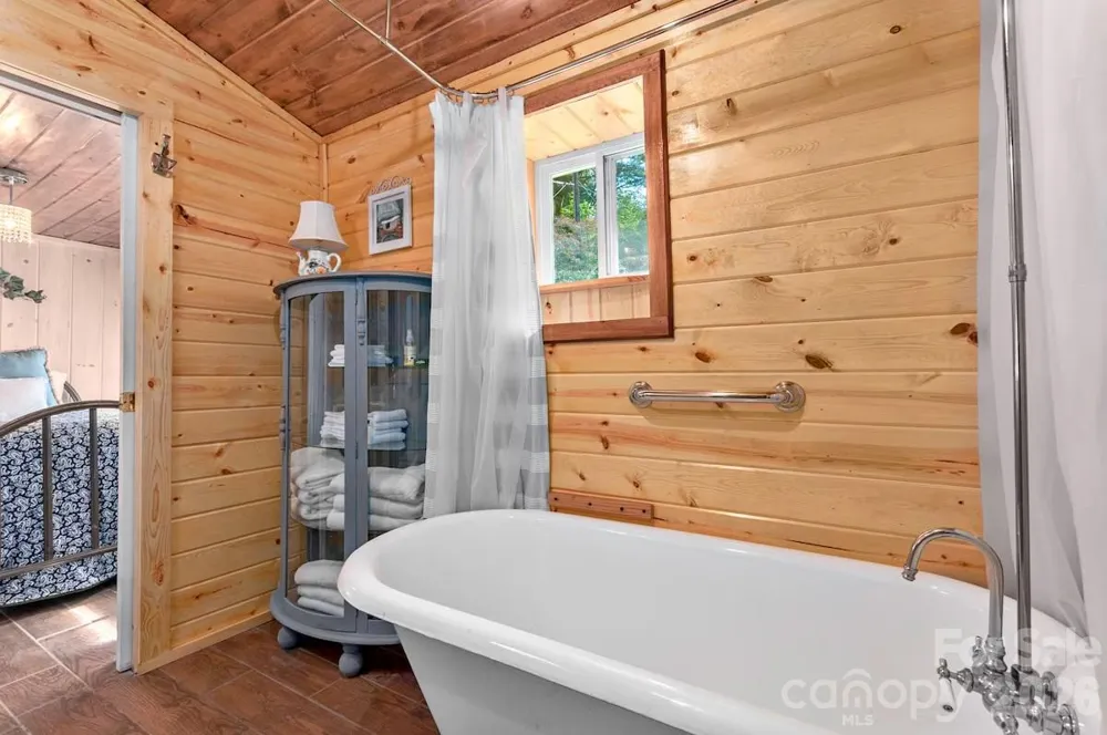 72 Chestnut Hill Road Gerton, NC 28735