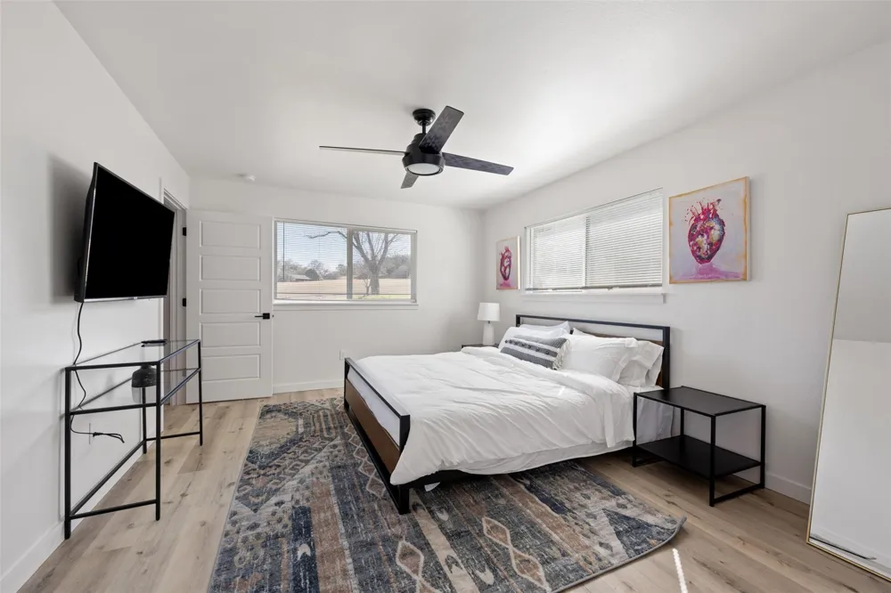 6104 Reicher Drive Austin, TX 78723