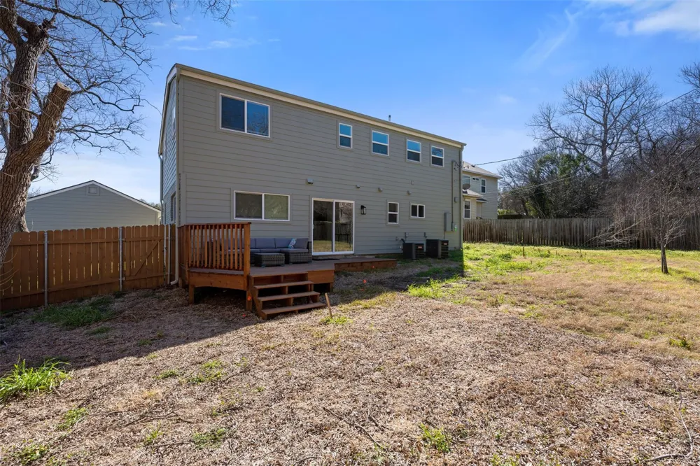 6104 Reicher Drive Austin, TX 78723