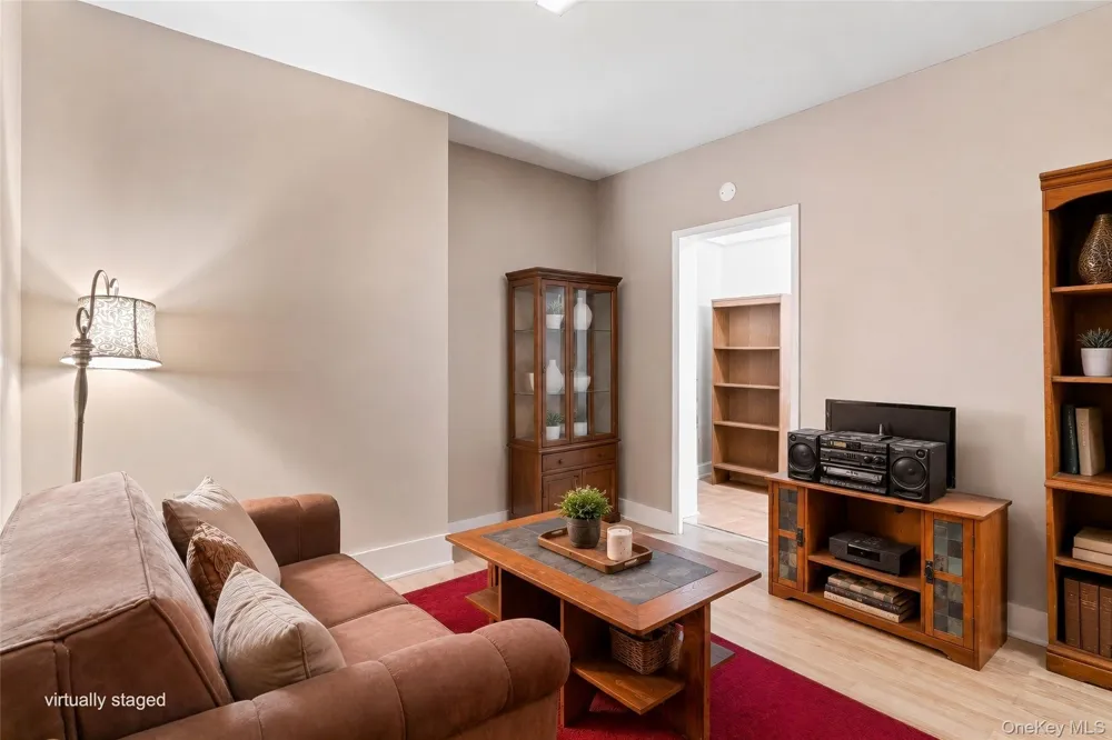 218 Targee Street Staten Island, NY 10304