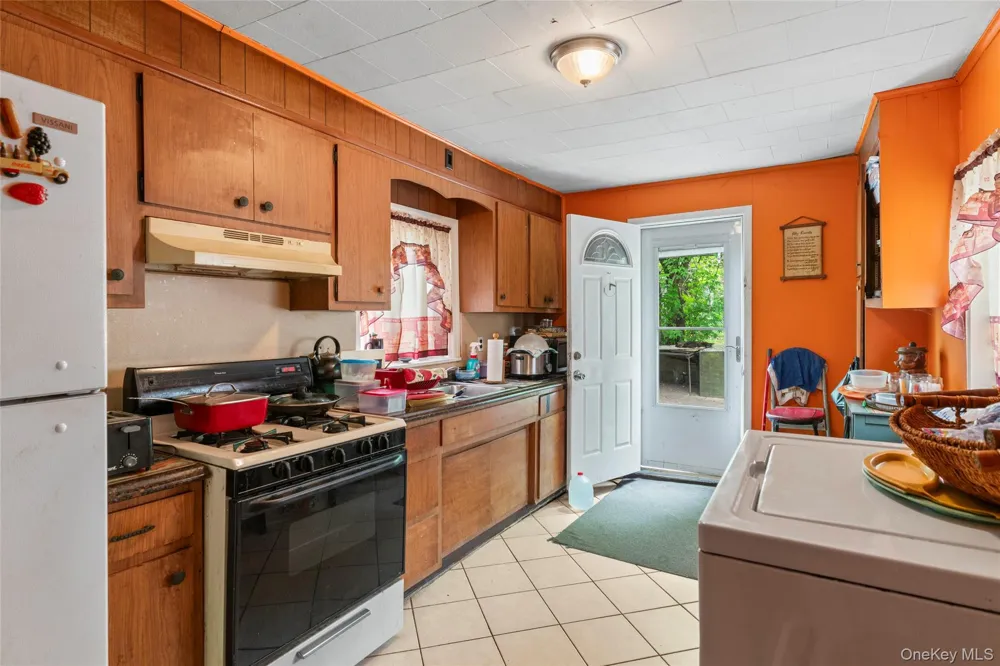 218 Targee Street Staten Island, NY 10304