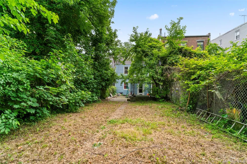 218 Targee Street Staten Island, NY 10304