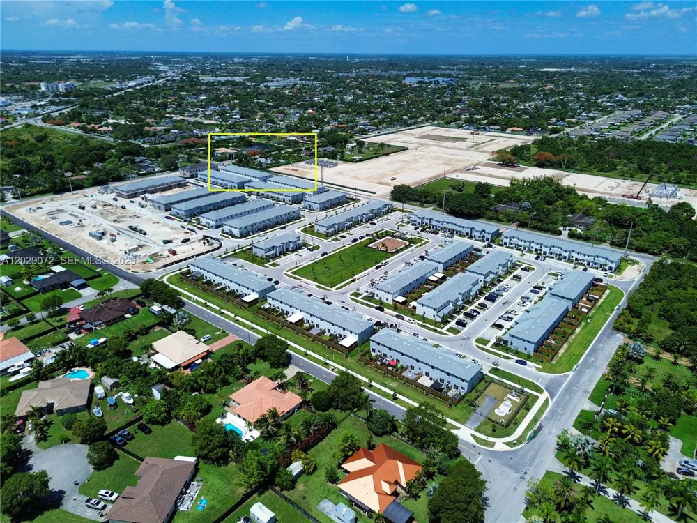 27900 SW 157th Ave Homestead, FL 33031