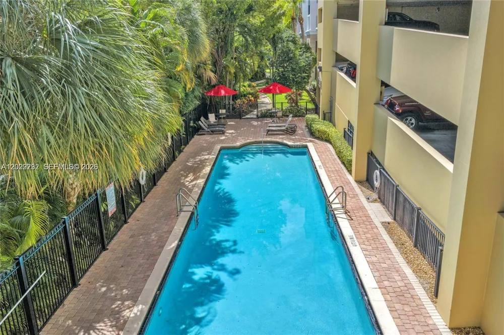 17100 Bay Rd #1605 Sunny Isles Beach, FL 33160