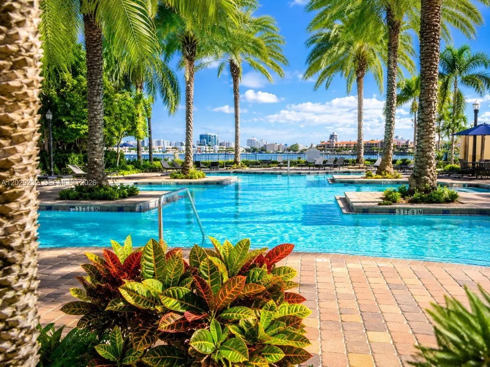 17100 Bay Rd #1605 Sunny Isles Beach, FL 33160