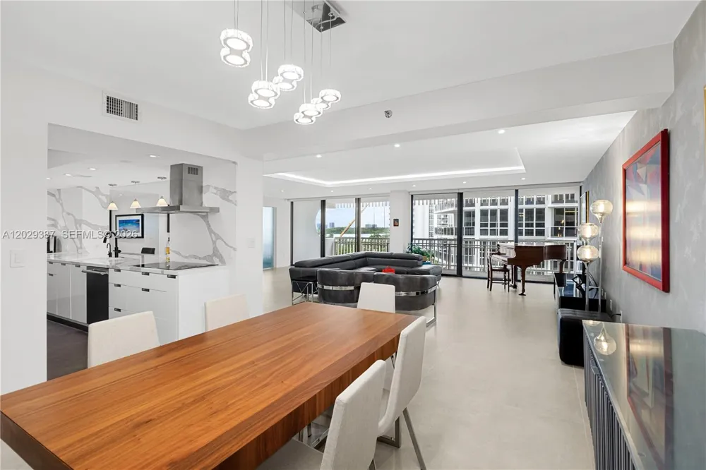 10205 Collins Ave #604 Bal Harbour, FL 33154