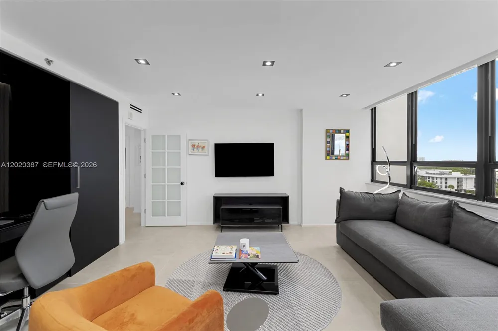 10205 Collins Ave #604 Bal Harbour, FL 33154