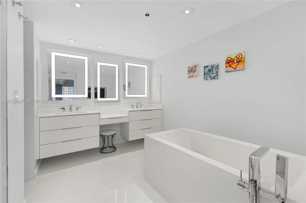 10205 Collins Ave #604 Bal Harbour, FL 33154