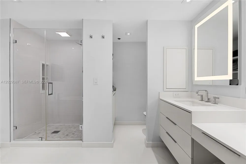 10205 Collins Ave #604 Bal Harbour, FL 33154