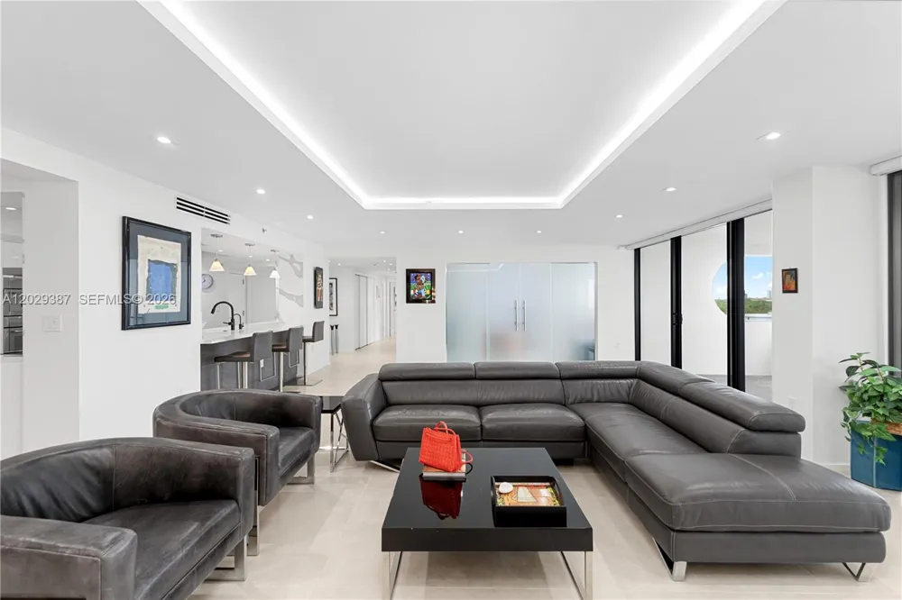 10205 Collins Ave #604 Bal Harbour, FL 33154