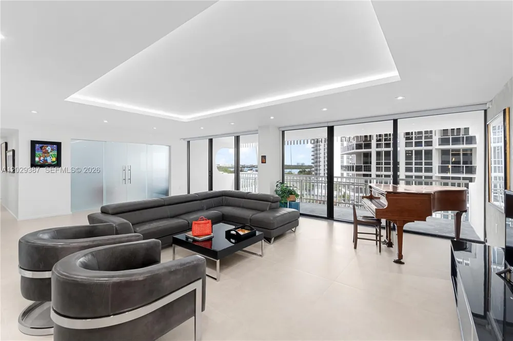 10205 Collins Ave #604 Bal Harbour, FL 33154