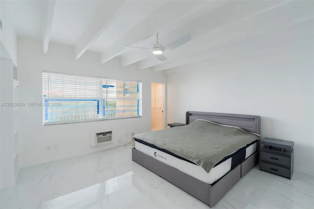 4500 S Ocean Blvd #405 Lantana, FL 33480
