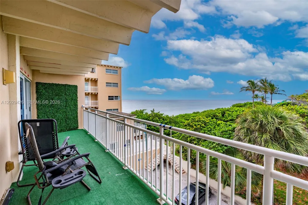 4500 S Ocean Blvd #405 Lantana, FL 33480