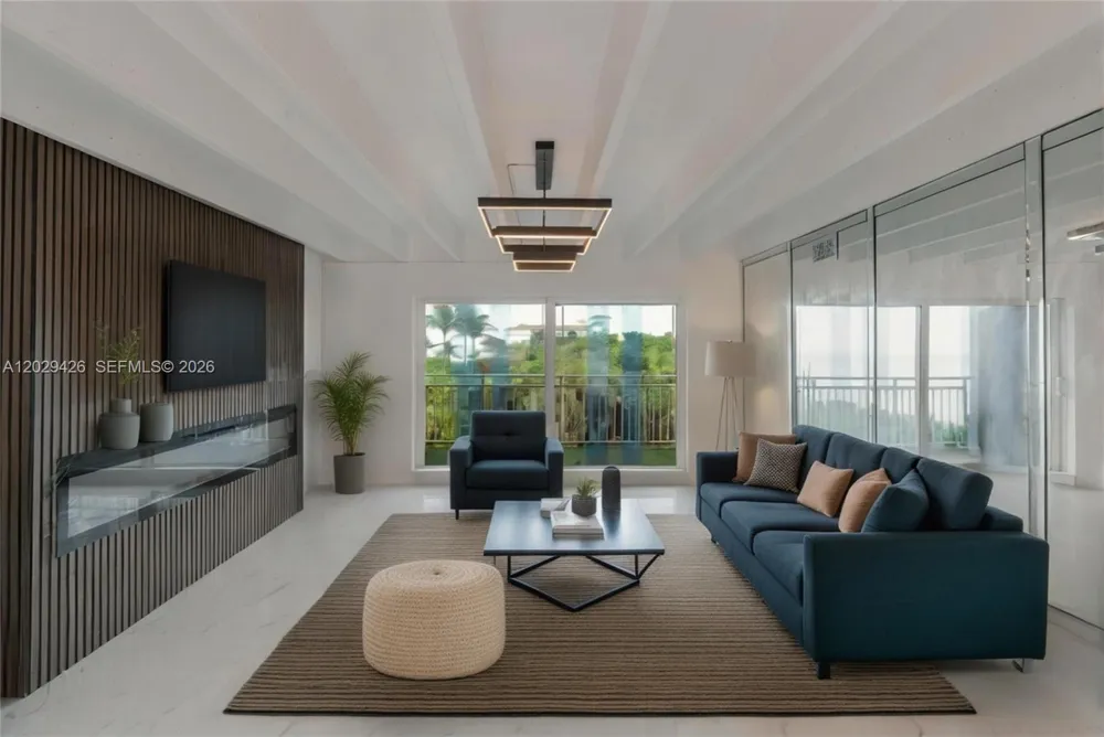 4500 S Ocean Blvd #405 Lantana, FL 33480
