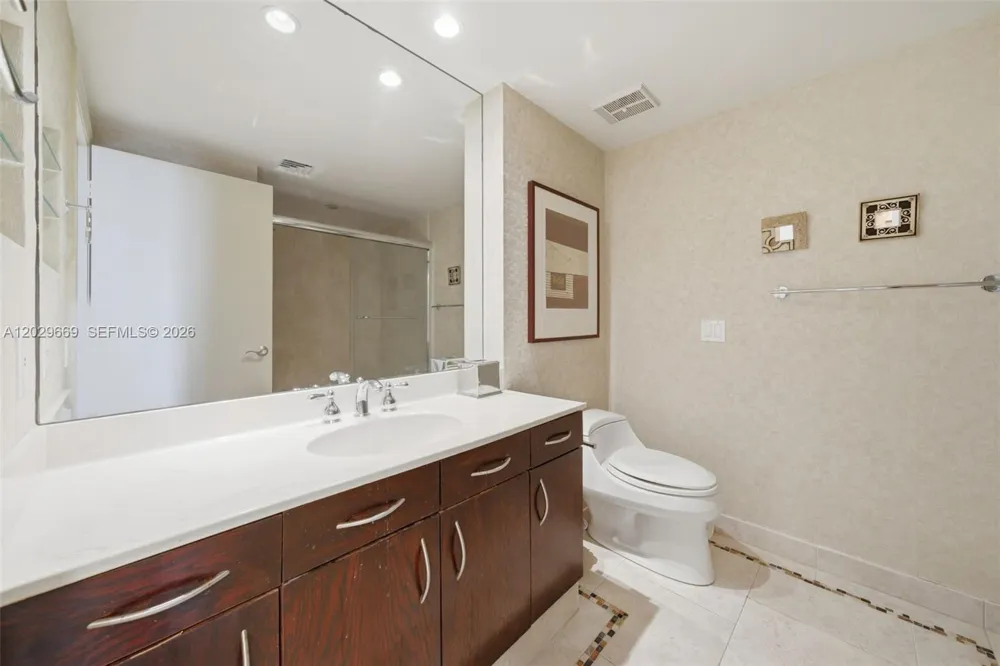 3610 Yacht Club Dr #1115 Aventura, FL 33180