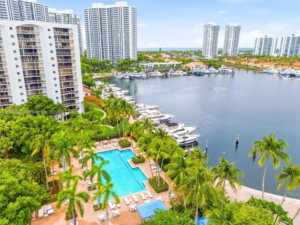 3610 Yacht Club Dr #1115 Aventura, FL 33180