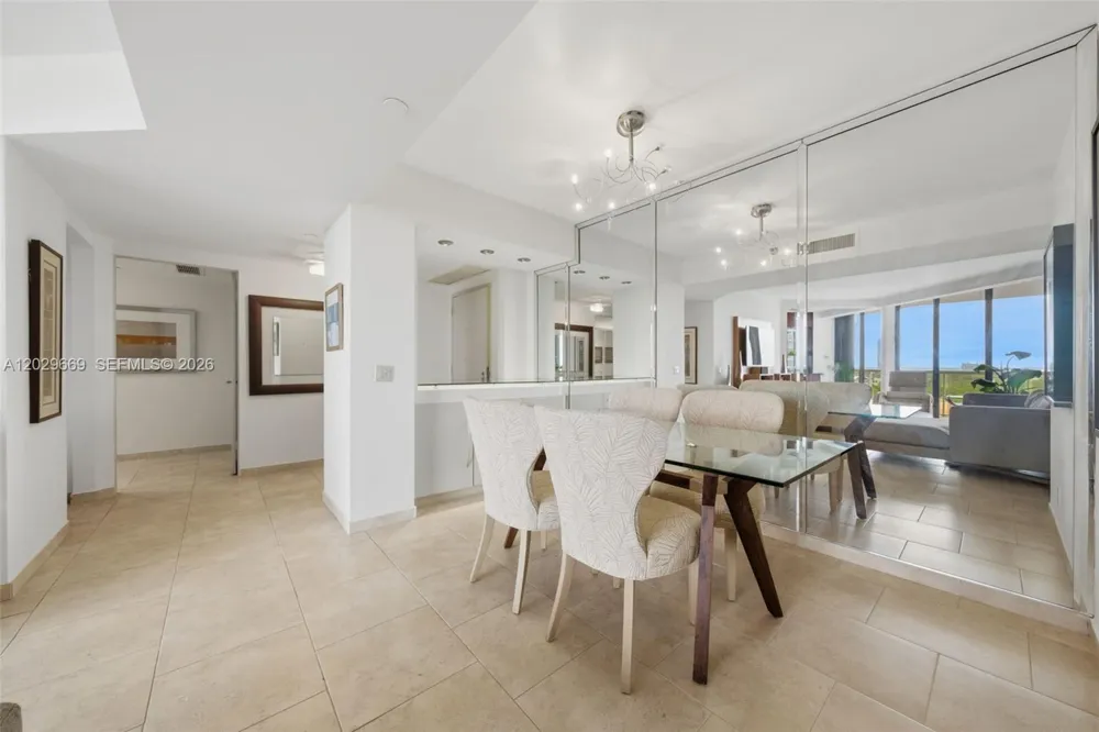3610 Yacht Club Dr #1115 Aventura, FL 33180