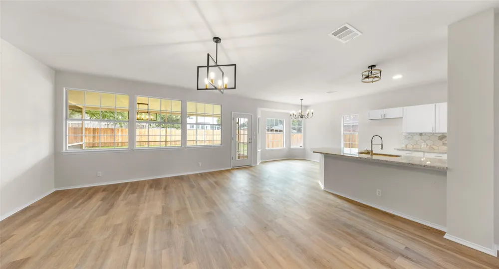 412 Tamara Drive Georgetown, TX 78628