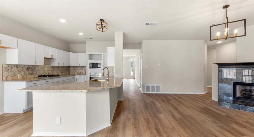 412 Tamara Drive Georgetown, TX 78628