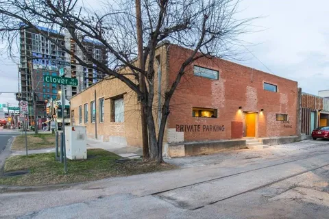 3100 Commerce Street #140
