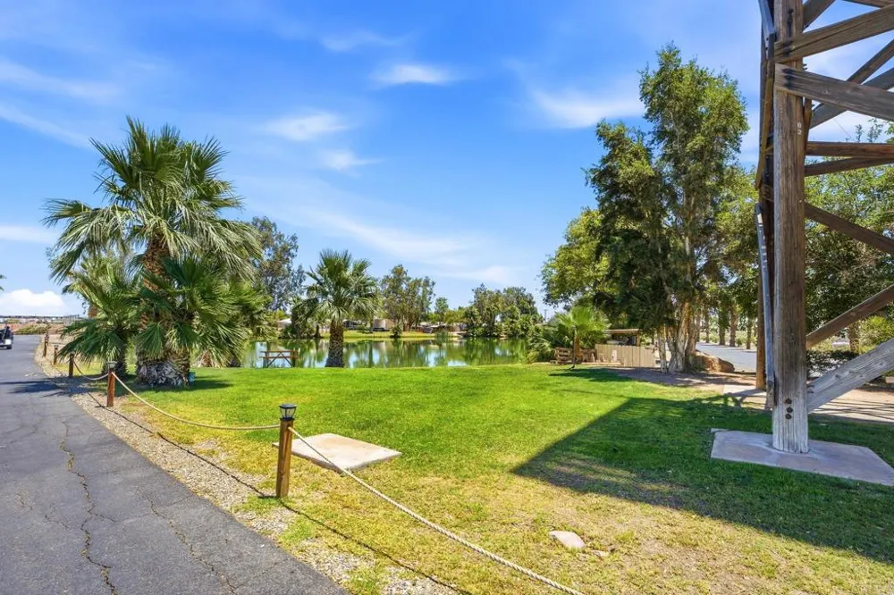 1601 Drew Road #SPC 57 El Centro, CA 92243