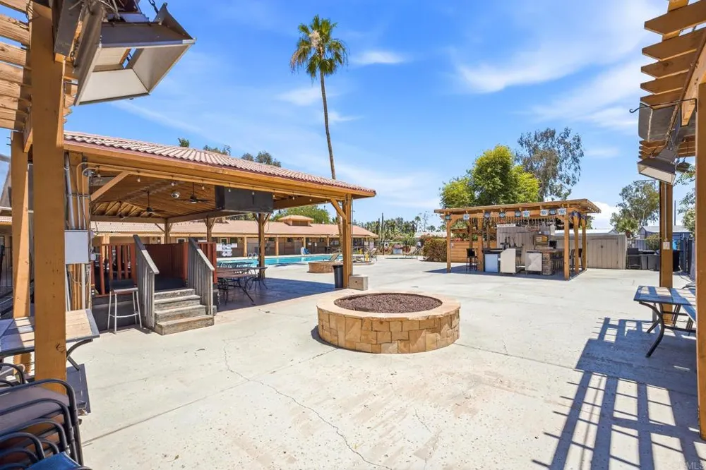 1601 Drew Road #SPC 57 El Centro, CA 92243