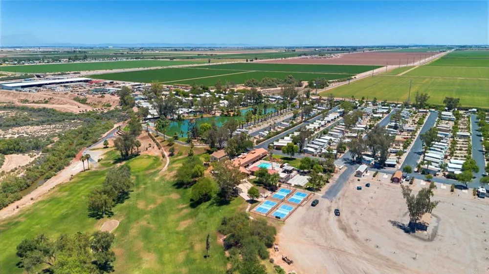 1601 Drew Road #SPC 57 El Centro, CA 92243