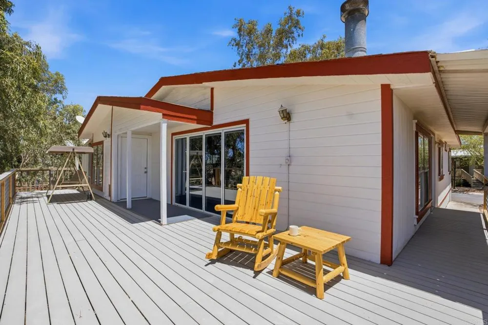 1601 Drew Road #SPC 57 El Centro, CA 92243
