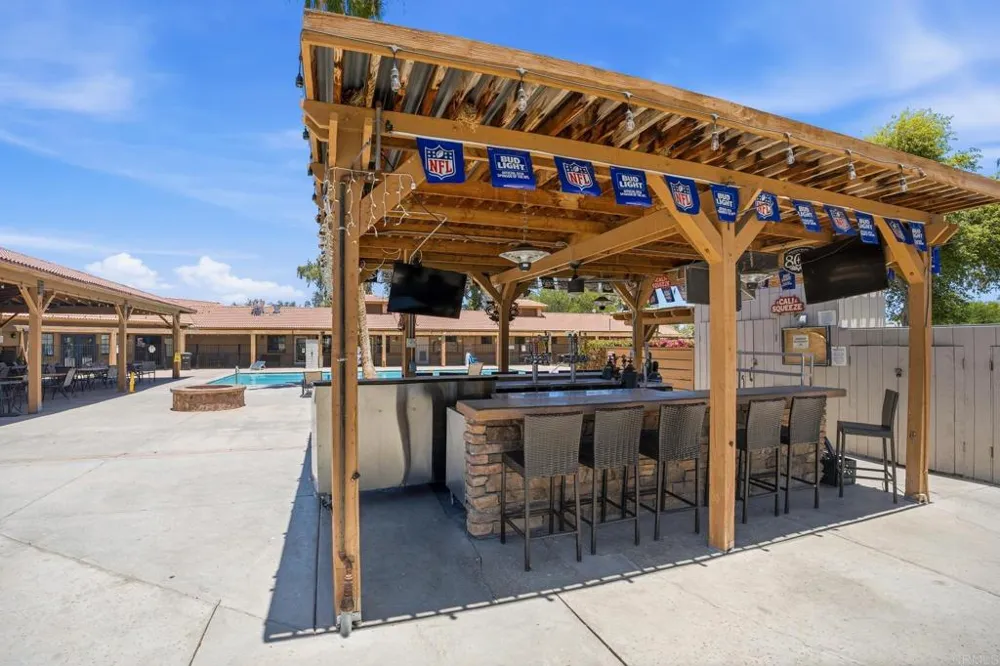 1601 Drew Road #SPC 57 El Centro, CA 92243