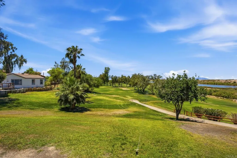 1601 Drew Road #SPC 57 El Centro, CA 92243