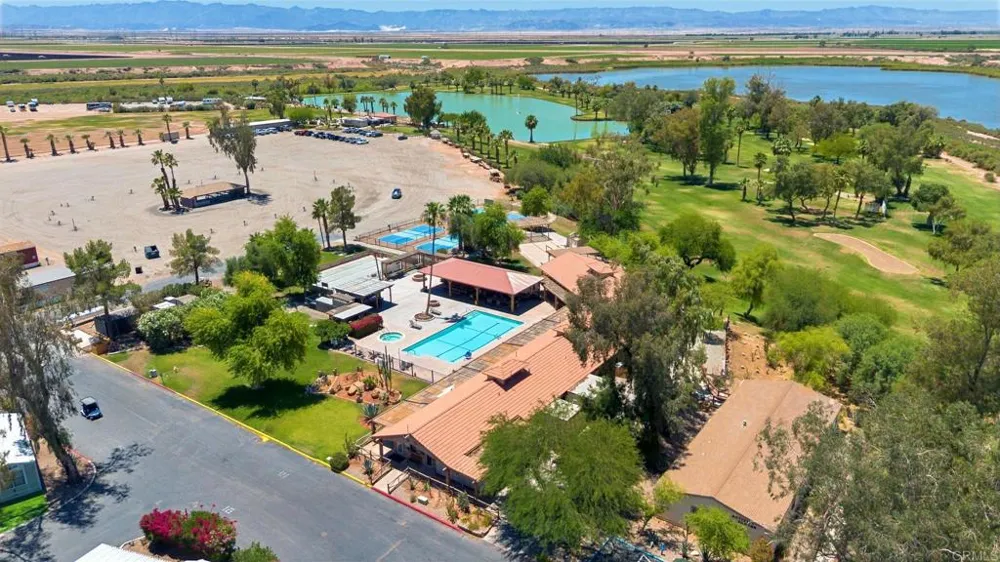 1601 Drew Road #SPC 57 El Centro, CA 92243